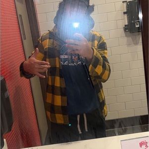 Meet your Posher, Juan